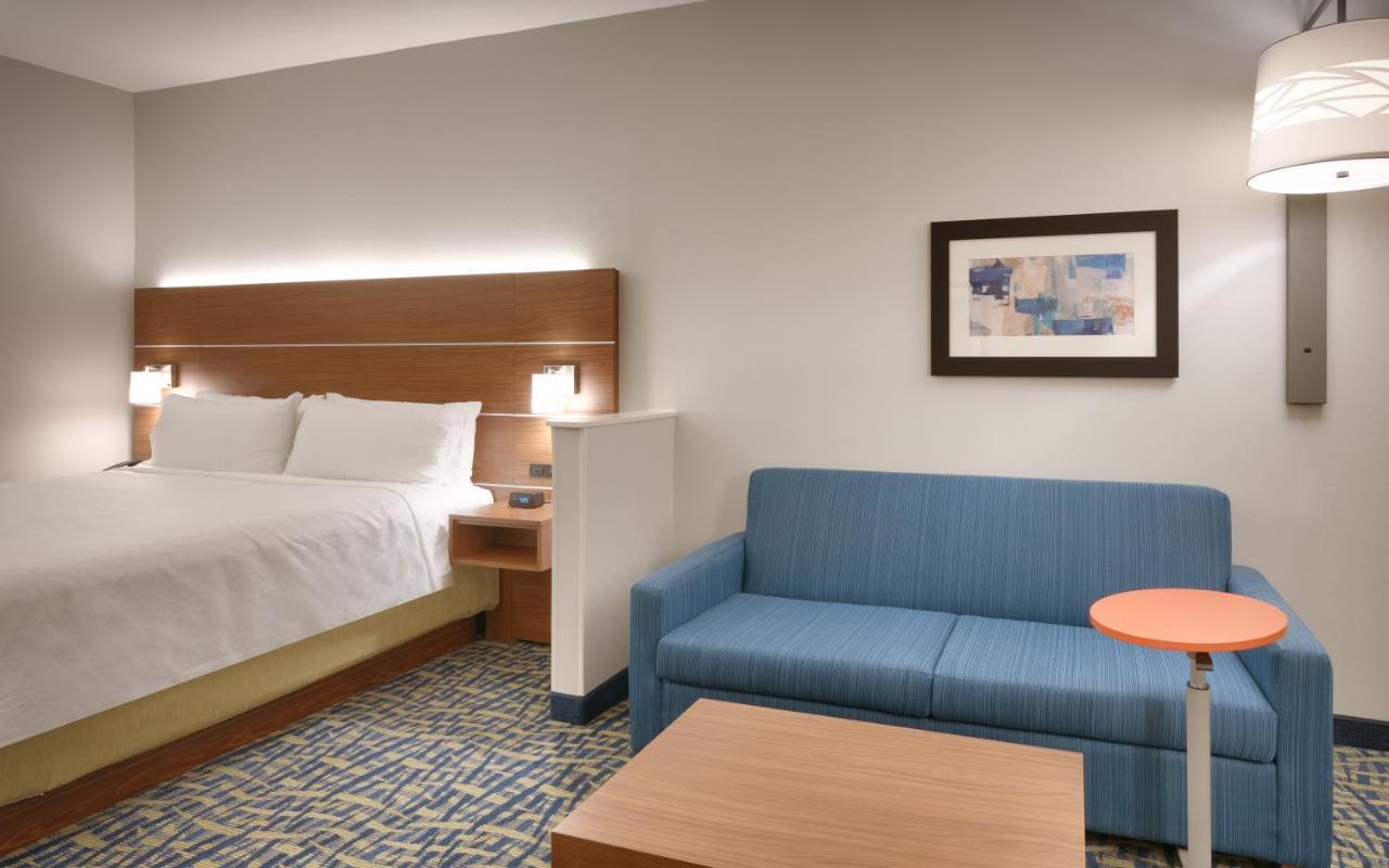 Holiday Inn Express & Suites - Gainesville I-75, An Ihg Hotel Εξωτερικό φωτογραφία